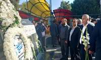 عطر افشانی و تجدید میثاق با آرمان‌های شهداء