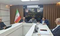 ️امضای تفاهم نامه سه جانبه طرح همنوا توسط ‌کرمی معاون هماهنگی امور اقتصادی استاندار آذربایجان‌غربی،حسن شریفی مدیرکل آموزش فنی و حرفه‌ای استان و صمیمی مدیر کل آموزش و پرورش