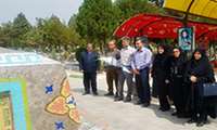 غبار روبی مزار شهدا و تجدید میثاق با آرمانهای شهدا توسط آموزش فنی و حرفه ای آذربایجان غربی